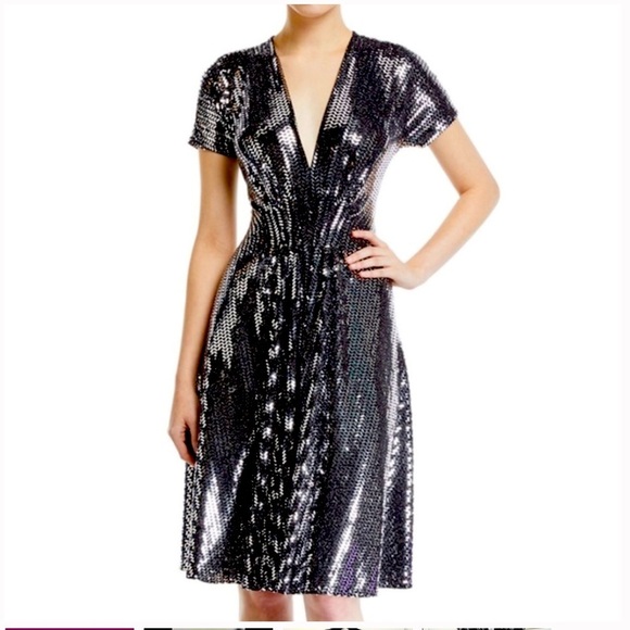 Naeem Khan V-Neck Flare Sequined Dress SILVER